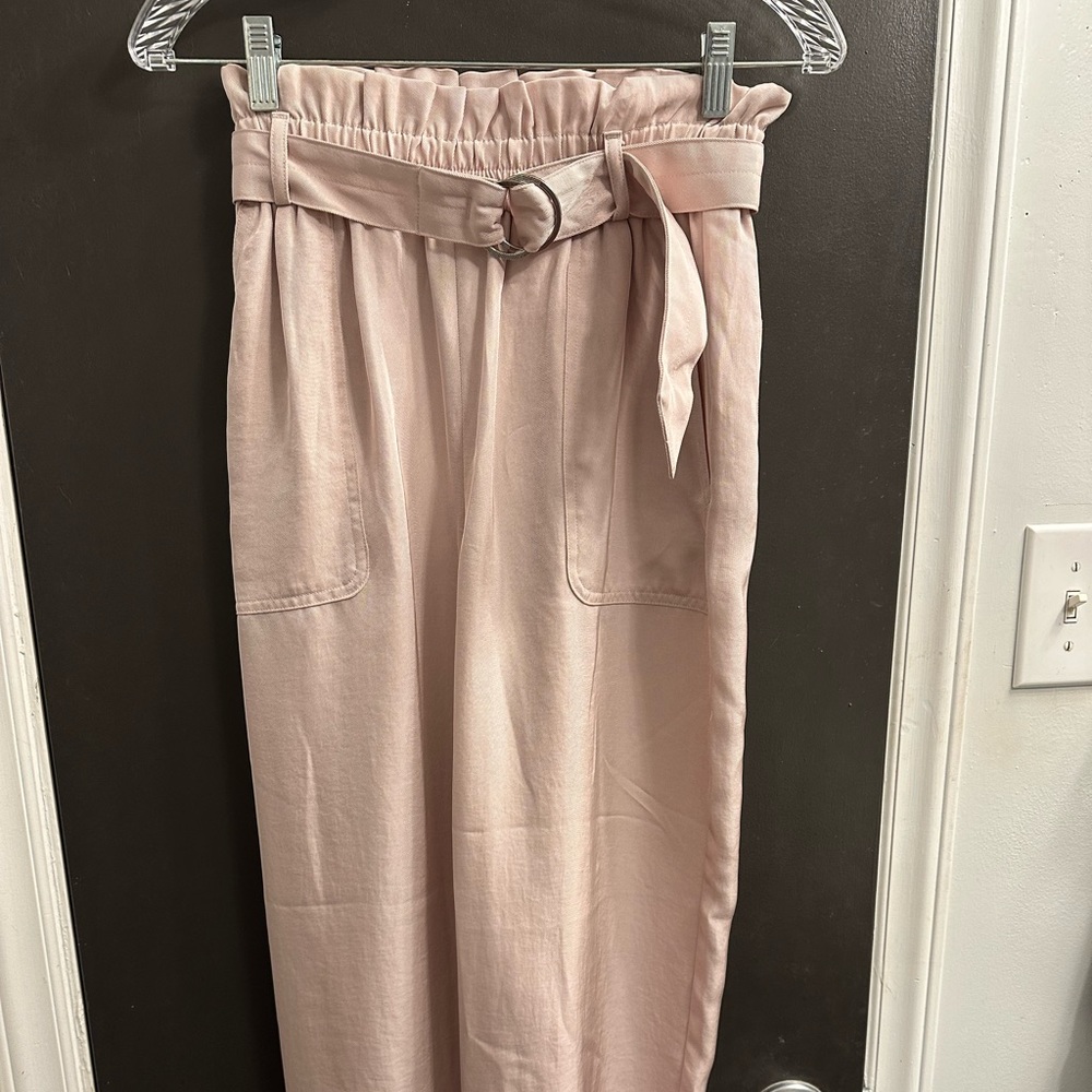 High-waisted cropped Express dress pants